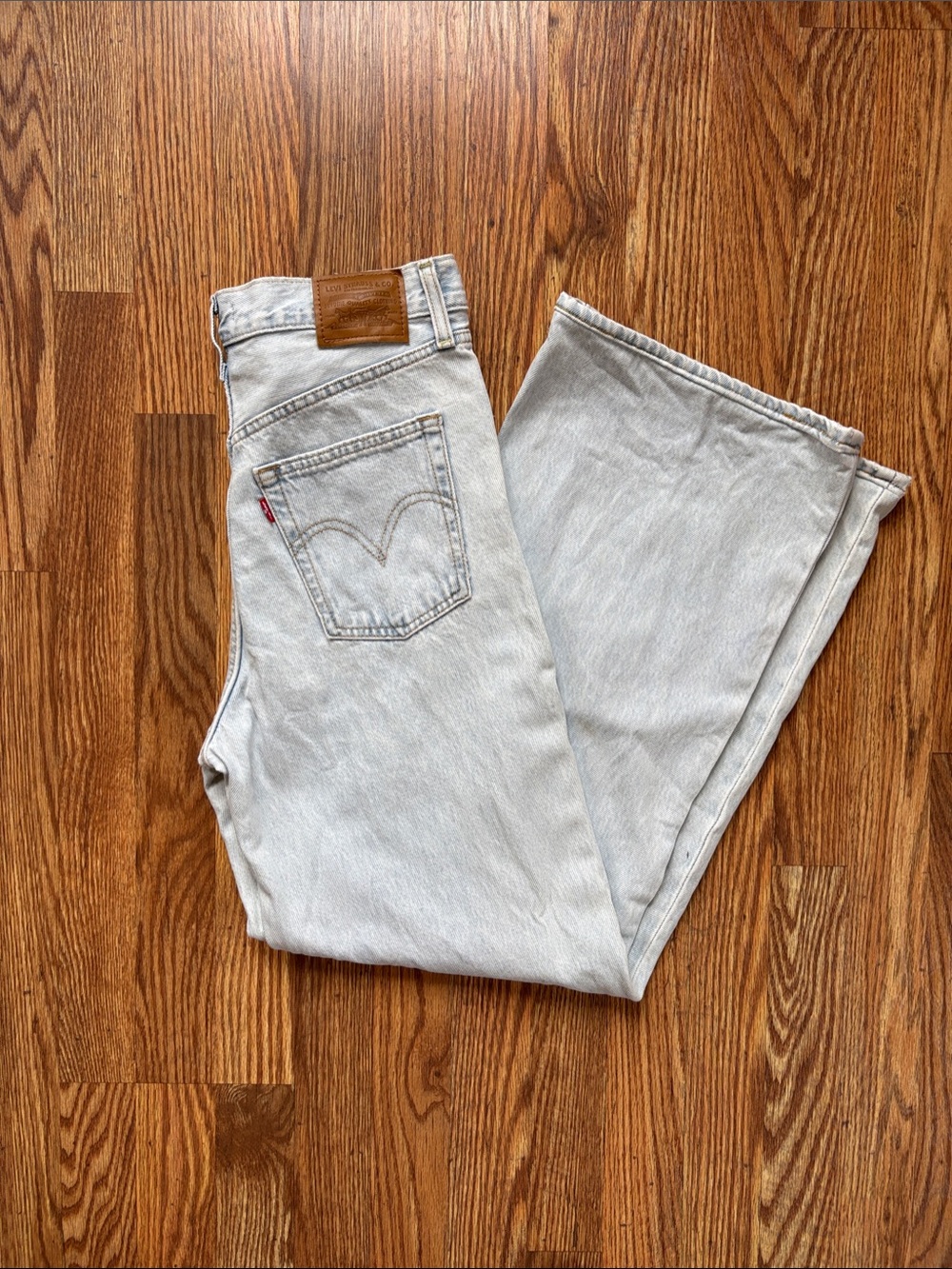 Levi’s Ribcage Wide Leg Jean